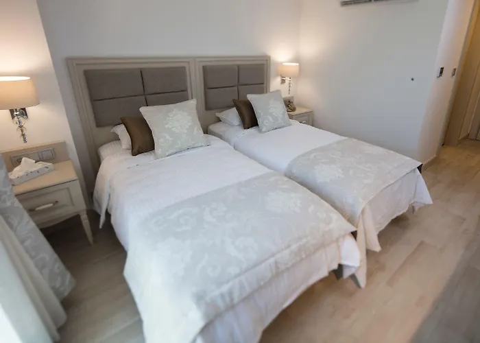 酒店 Kubana Çeşme